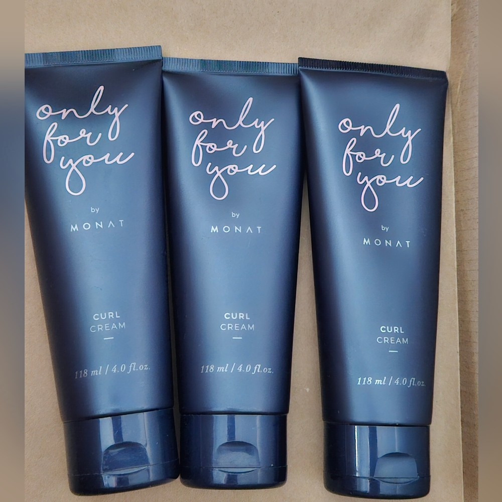 3 MONAT Only For You Curl Cream - Navy Blue Tube